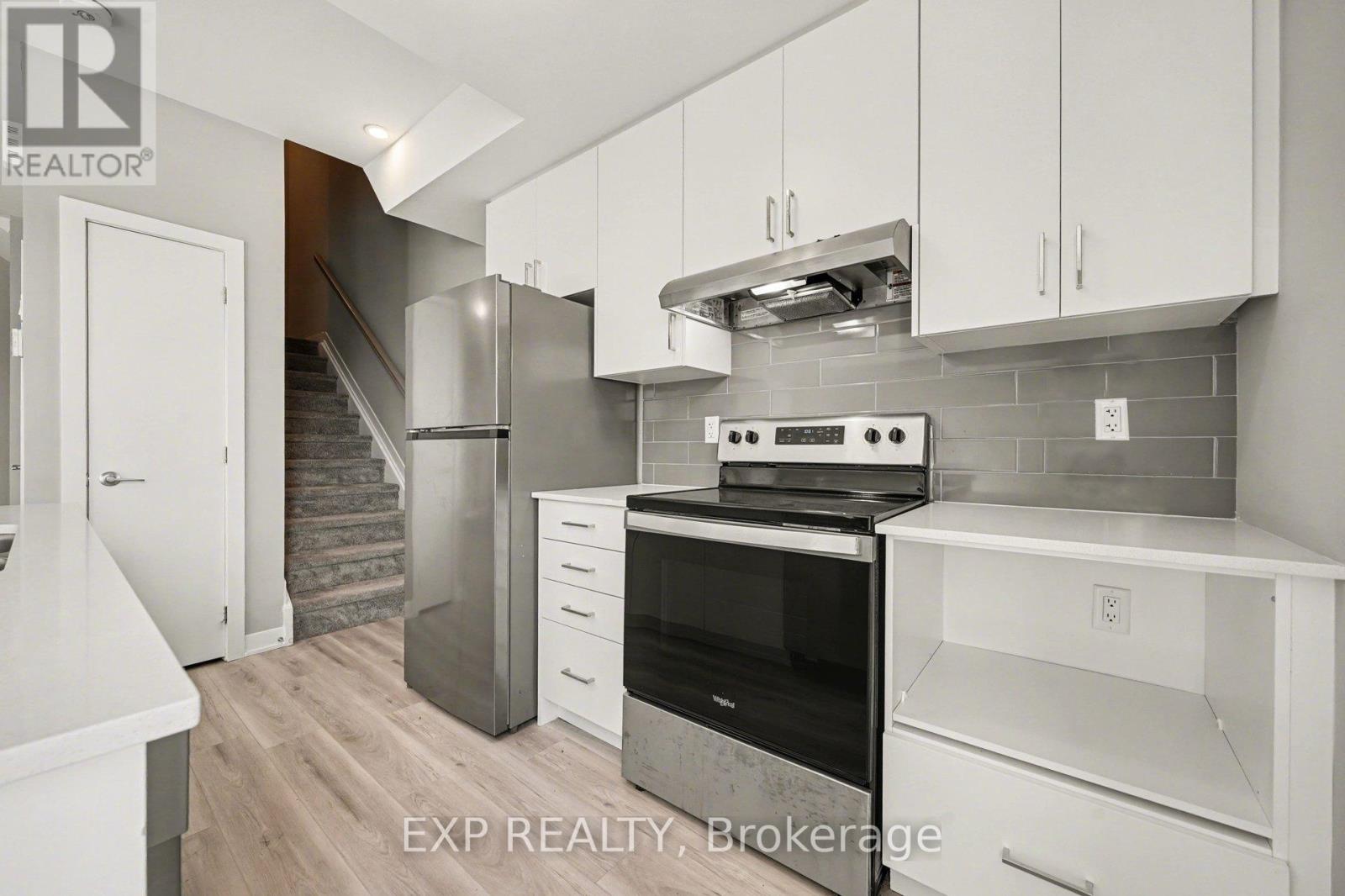 511B - 511 SOUTHFIELD WAY, Ottawa, Ontario, K4A5N7 — Photo 4