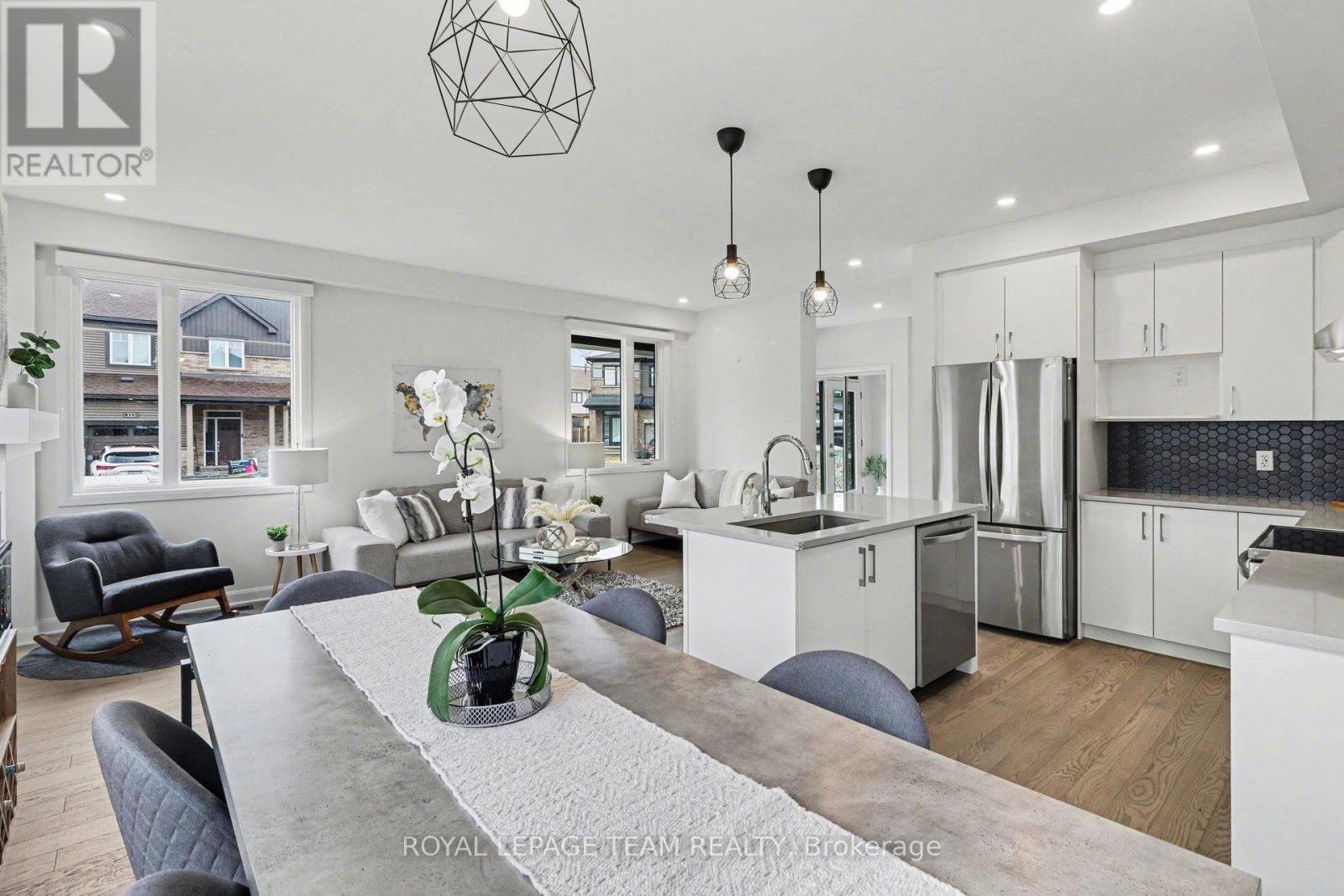 338 ESTABLISH AVENUE, Ottawa, Ontario, K4A5R9 — Photo 6