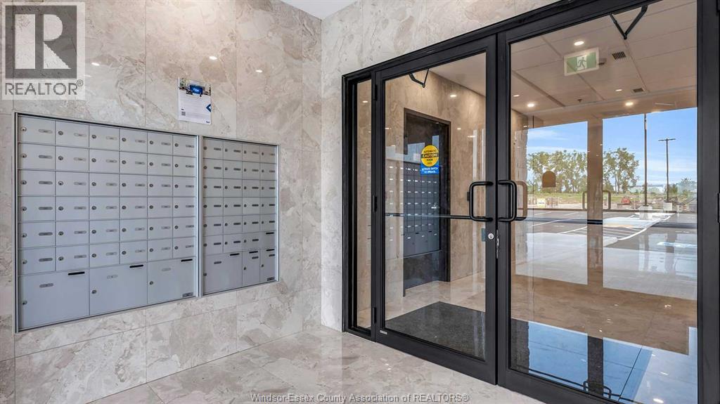 4785 WALKER ROAD Unit# 101, Windsor, Ontario, N9G0E3 — Photo 3