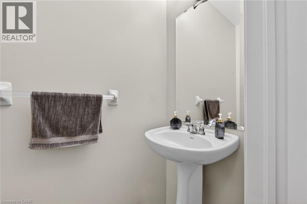 44 MATTEO Trail, Hamilton, Ontario, L9B0E6 — Photo 30