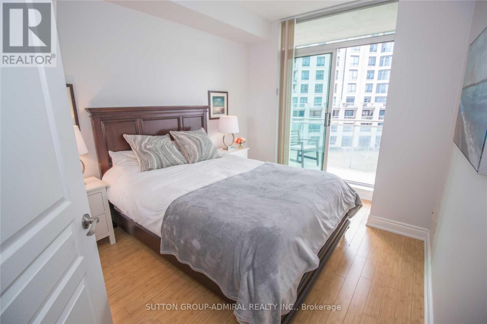 410 - 5 MARINE PARADE DRIVE, Toronto (Mimico), Ontario, M8V4B4 — Photo 9