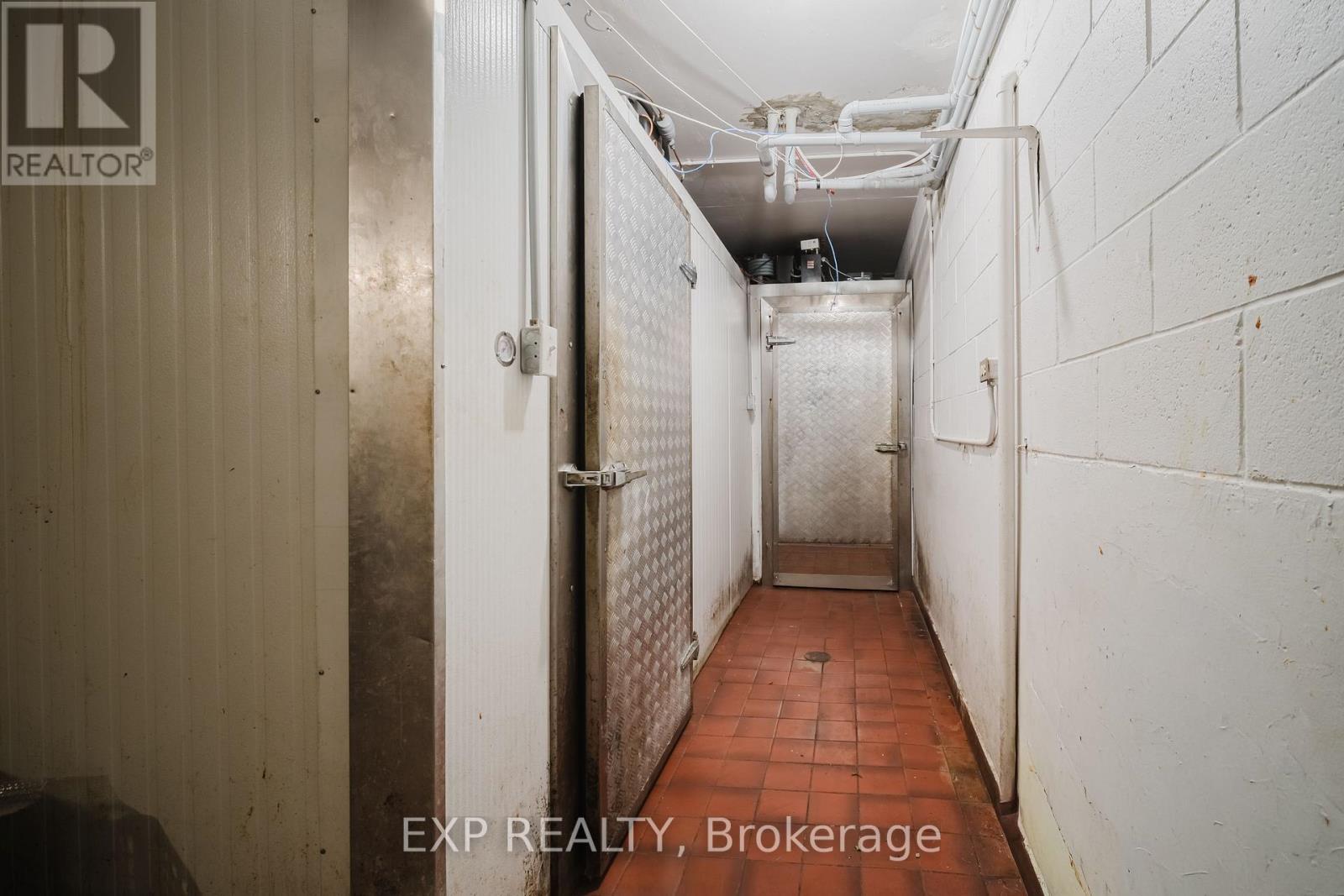 135 KING STREET E, Hamilton (Beasley), Ontario, L8N1B2 — Photo 43