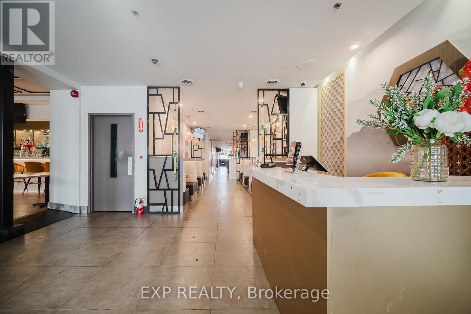 135 KING STREET E, Hamilton (Beasley), Ontario, L8N1B2 — Photo 9