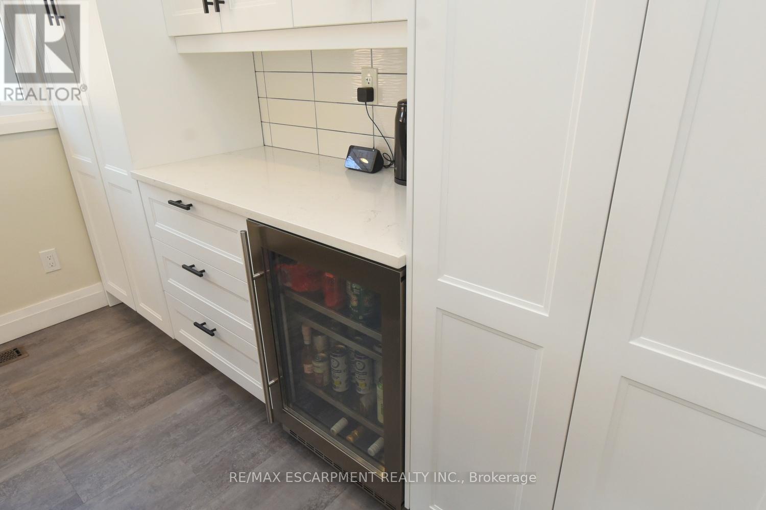 316 CRANBROOK DRIVE, Hamilton (Gilkson), Ontario, L9C4T3 — Photo 10