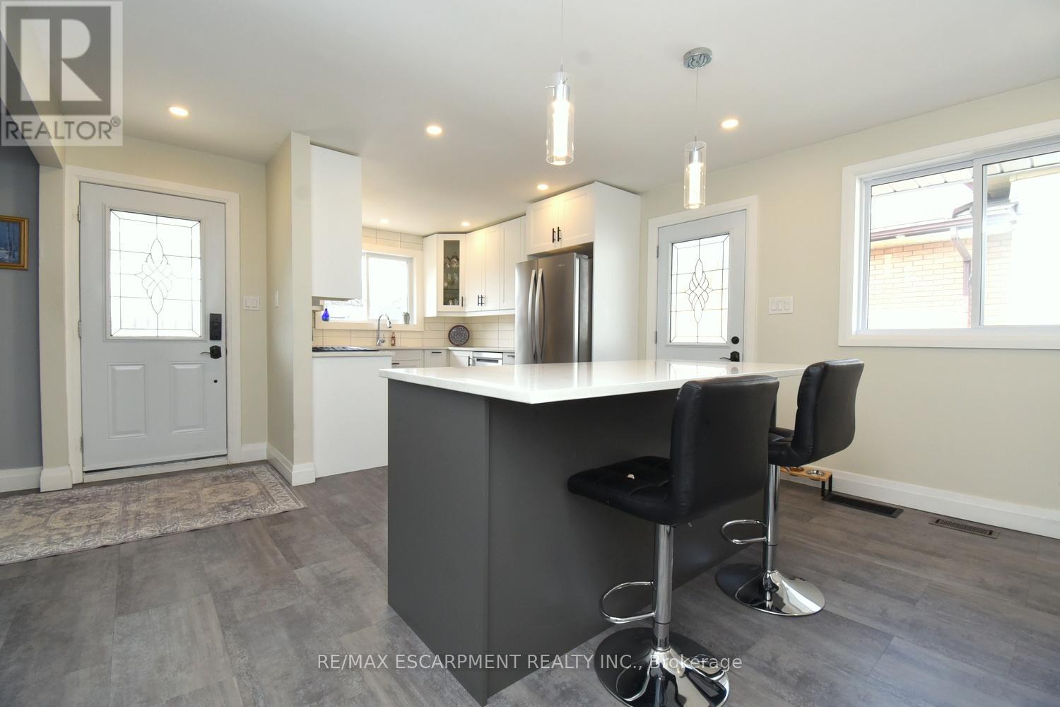 316 CRANBROOK DRIVE, Hamilton (Gilkson), Ontario, L9C4T3 — Photo 17