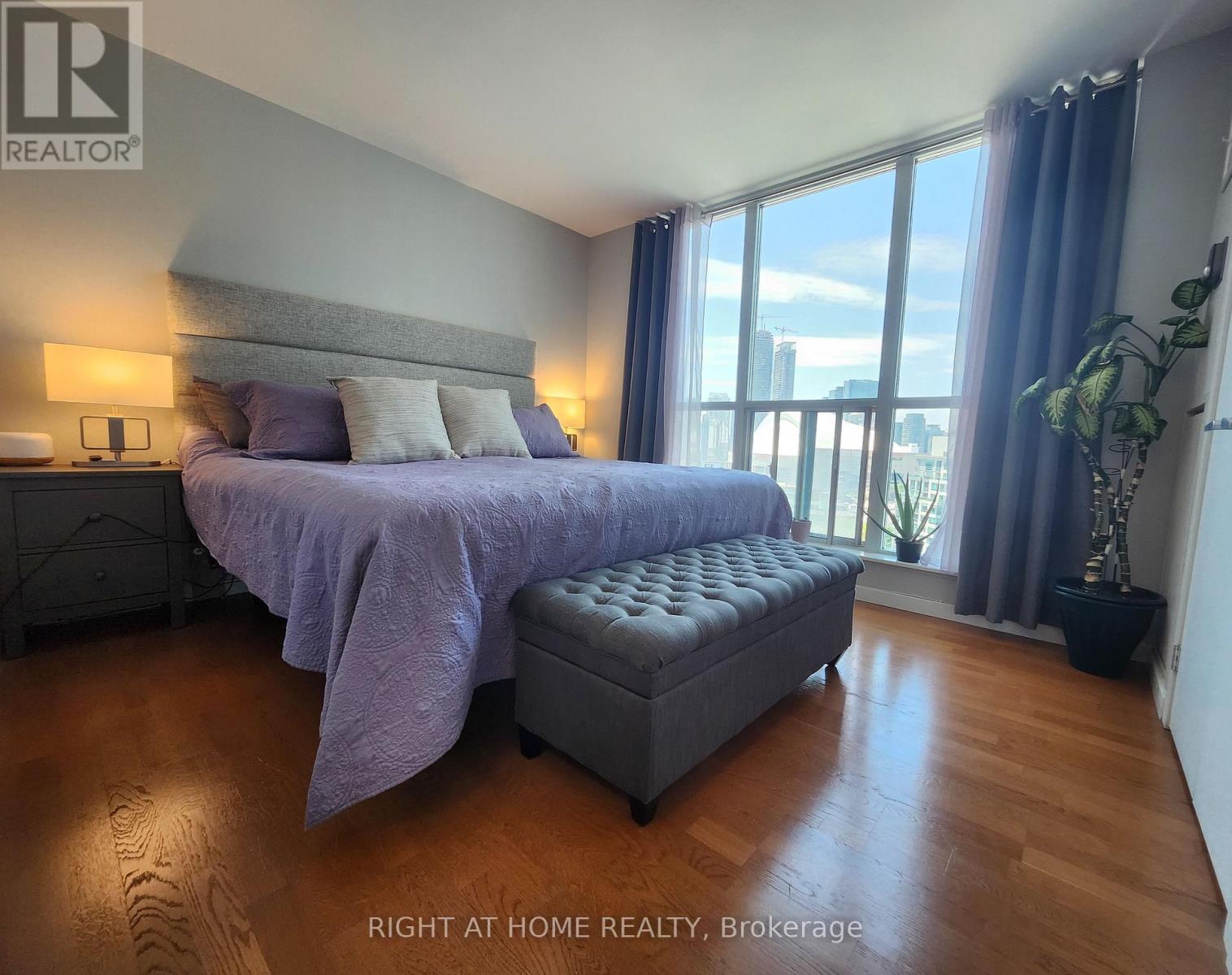 1912 - 8 YORK STREET, Toronto (Waterfront Communities), Ontario, M5J2Y2 — Photo 14