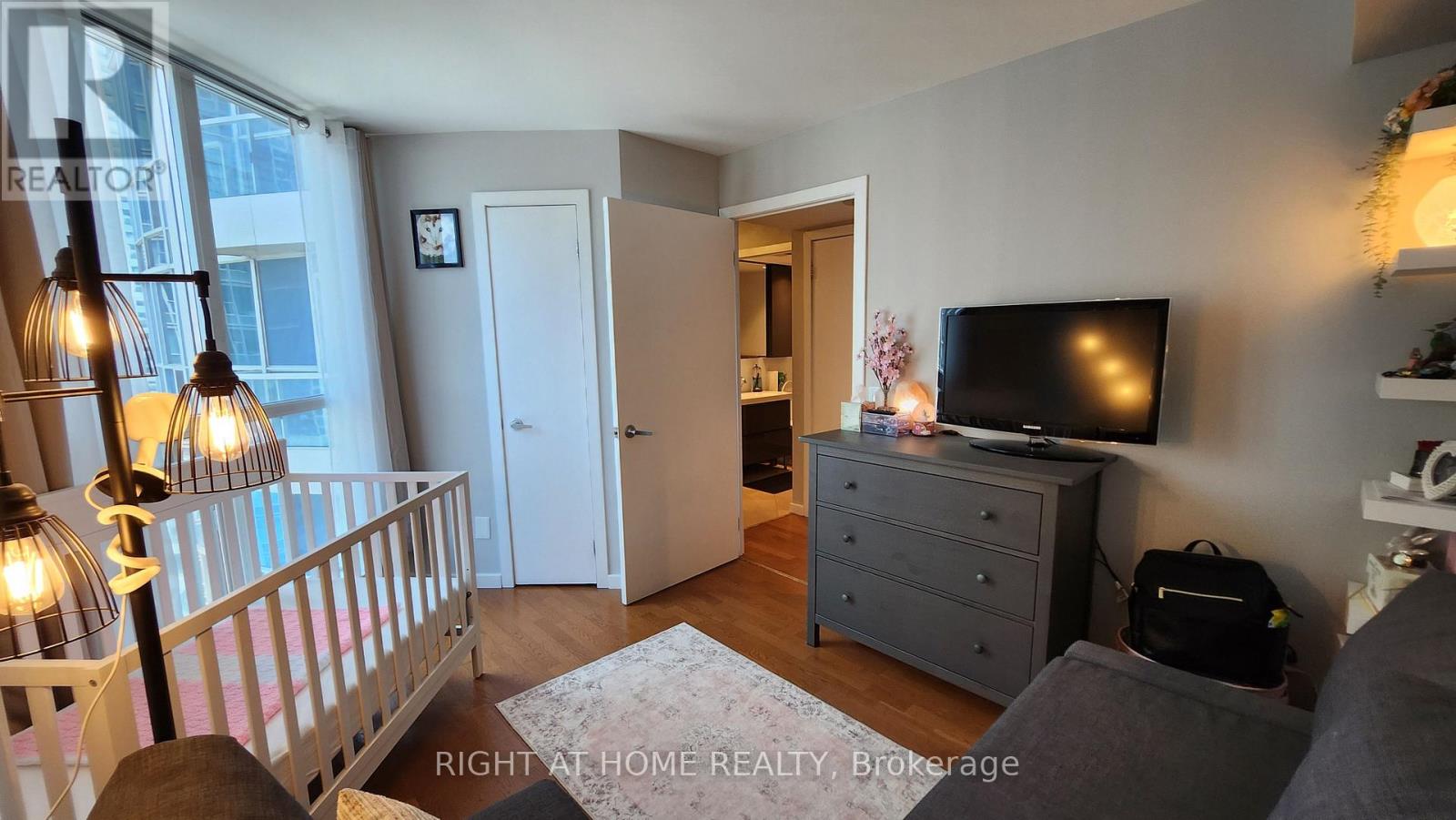 1912 - 8 YORK STREET, Toronto (Waterfront Communities), Ontario, M5J2Y2 — Photo 19