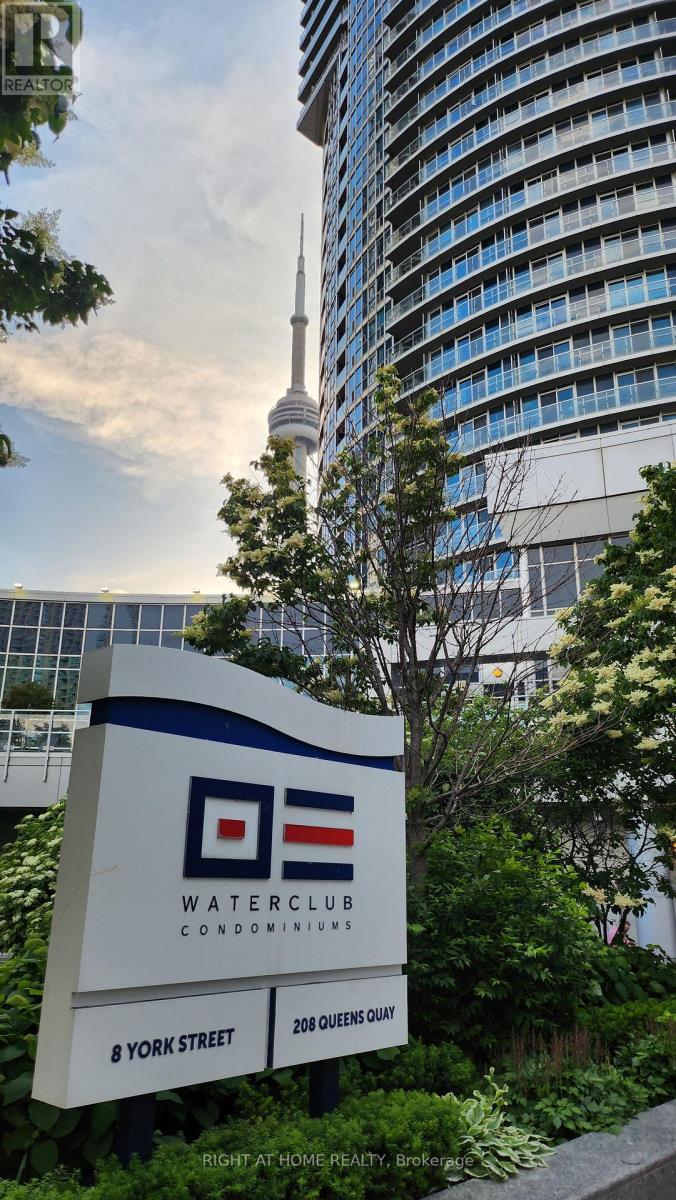 1912 - 8 YORK STREET, Toronto (Waterfront Communities), Ontario, M5J2Y2 — Photo 2