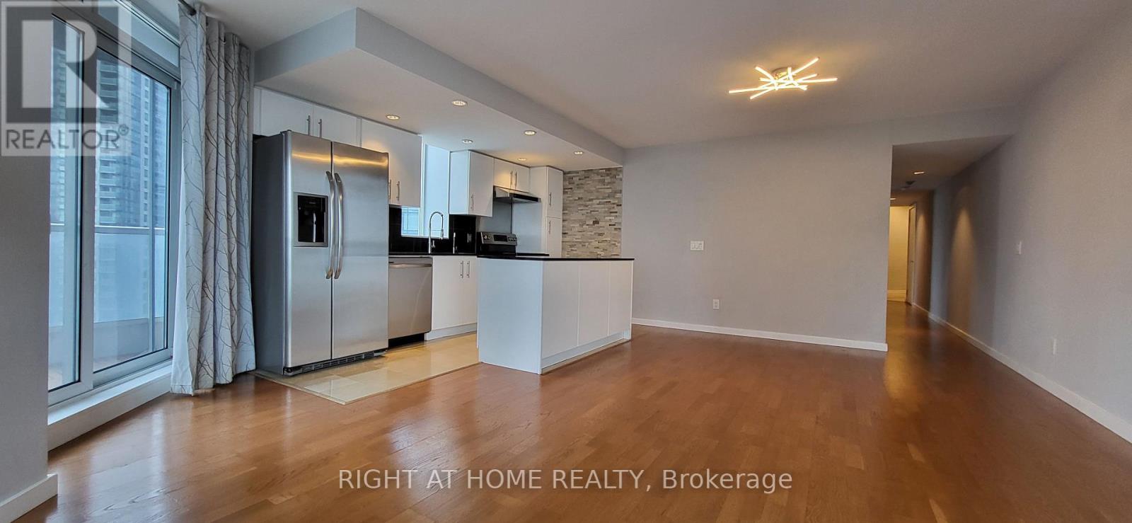 1912 - 8 YORK STREET, Toronto (Waterfront Communities), Ontario, M5J2Y2 — Photo 27