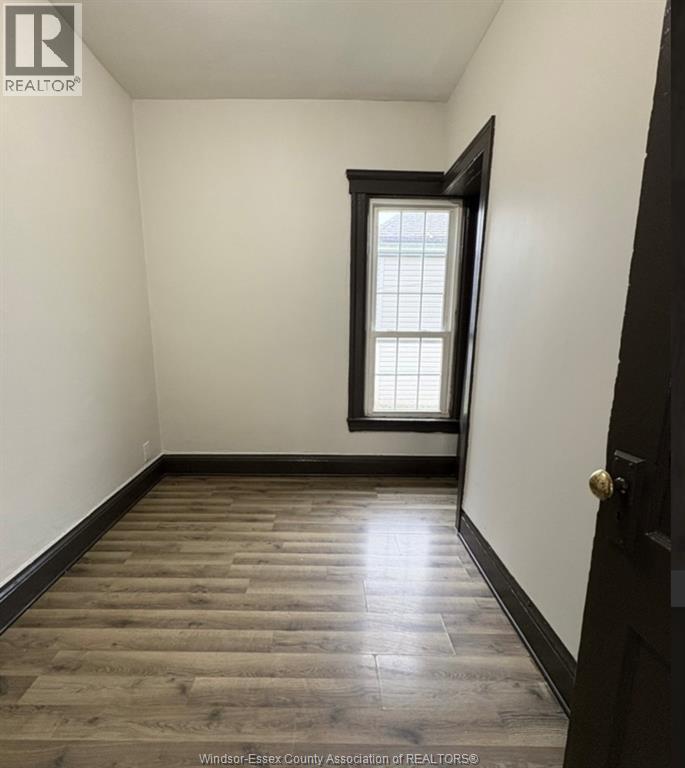 1011 Windsor AVENUE, Windsor, Ontario, N9A1K3 — Photo 7