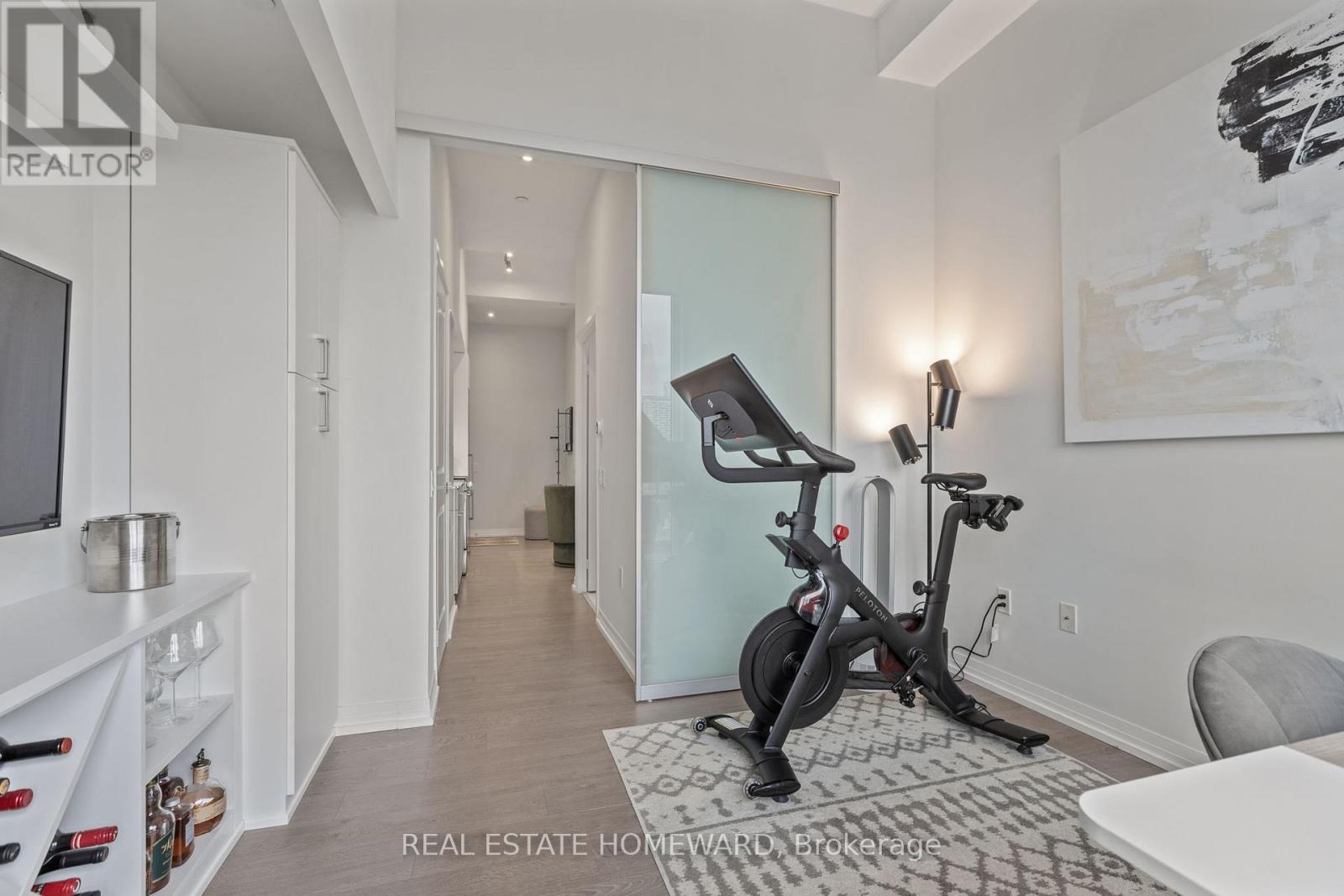 2006 - 251 JARVIS STREET, Toronto (Moss Park), Ontario, M5B0C3 — Photo 2