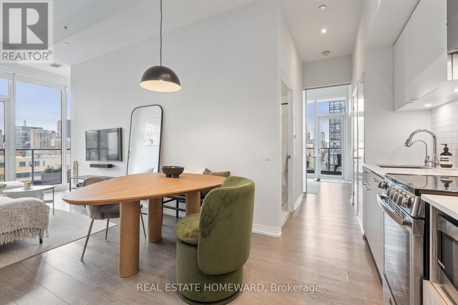 2006 - 251 JARVIS STREET, Toronto (Moss Park), Ontario, M5B0C3 — Photo 7