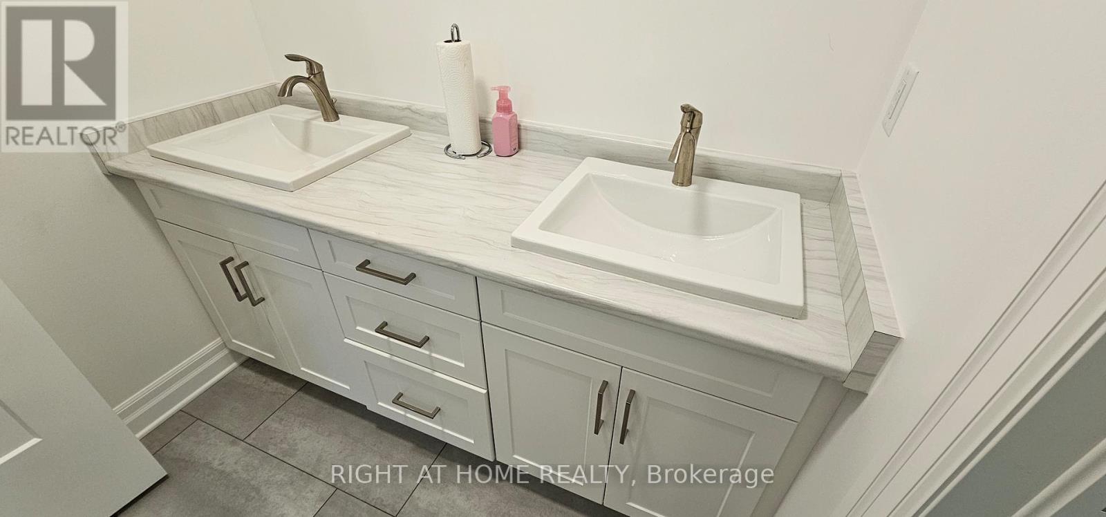 UPPER - 7499 MARVEL DRIVE, Niagara Falls (Brown), Ontario, L2H3V8 — Photo 21