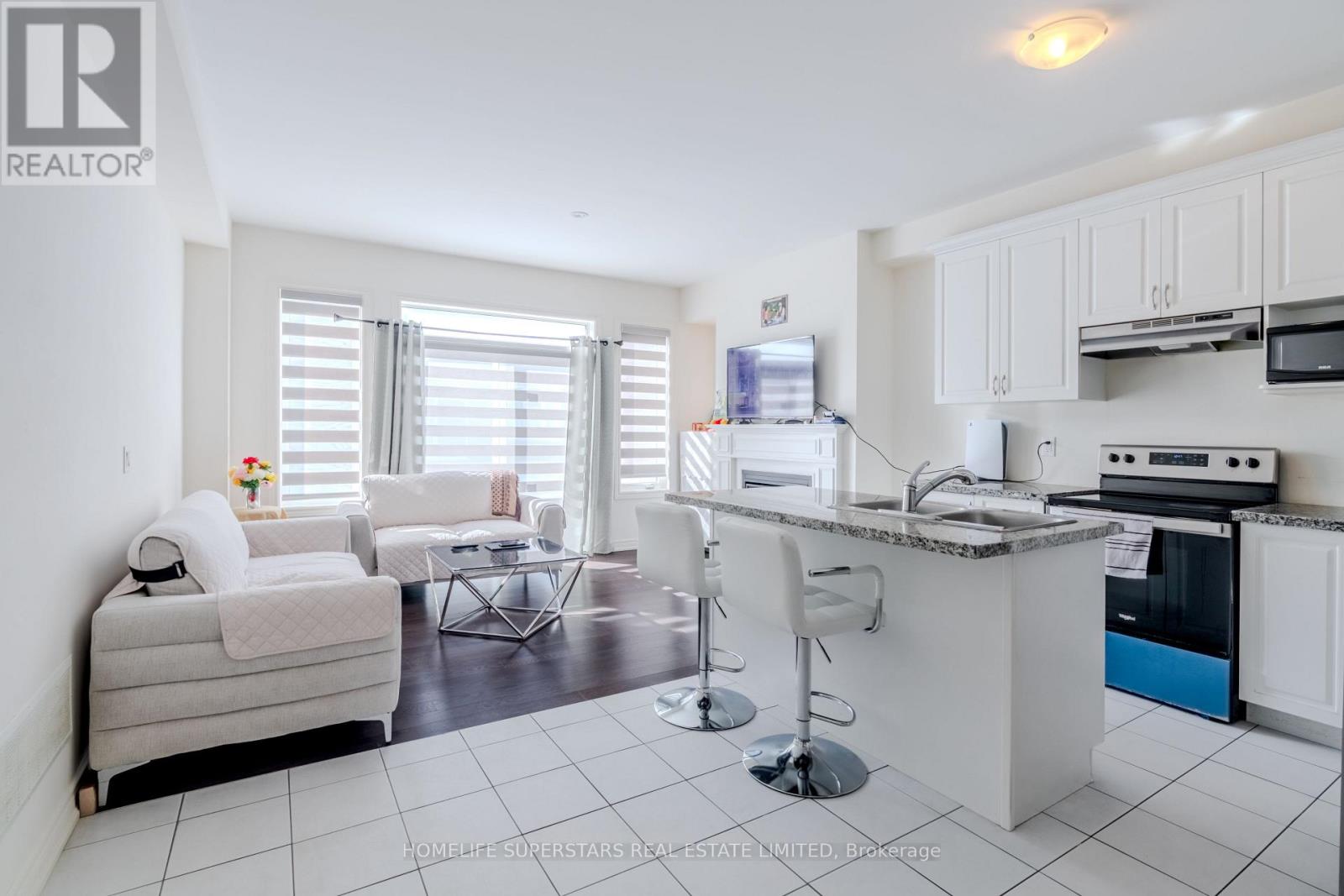 16 GOSSET ROAD, Brampton (Northwest Brampton), Ontario, L7A0C3 — Photo 4