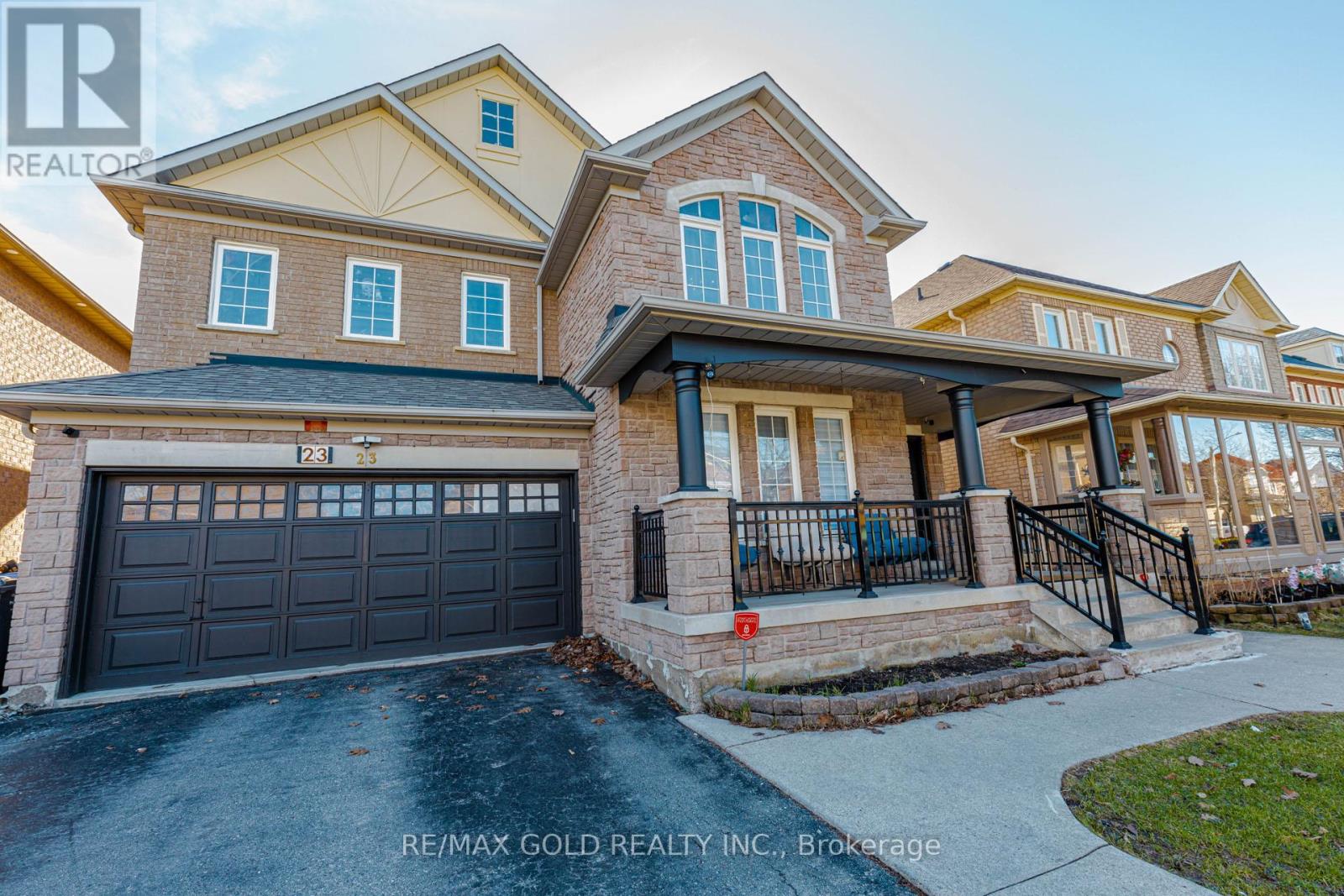23 WILD INDIGO CRESCENT, Brampton (Sandringham-Wellington), Ontario, L6R2J9 — Photo 2