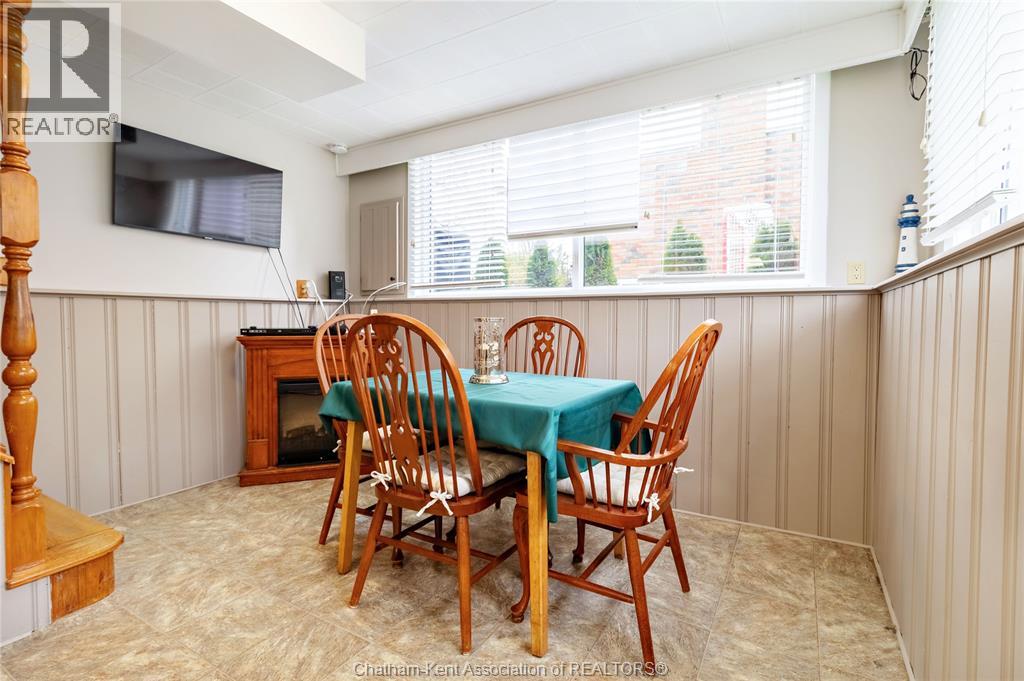 32 MAPLE STREET, Chatham, Ontario, N7L2E6 — Photo 24