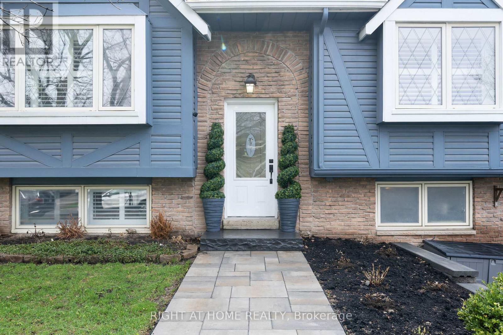 760 WILLOW AVENUE, Milton (DP Dorset Park), Ontario, L9T3E6 — Photo 3