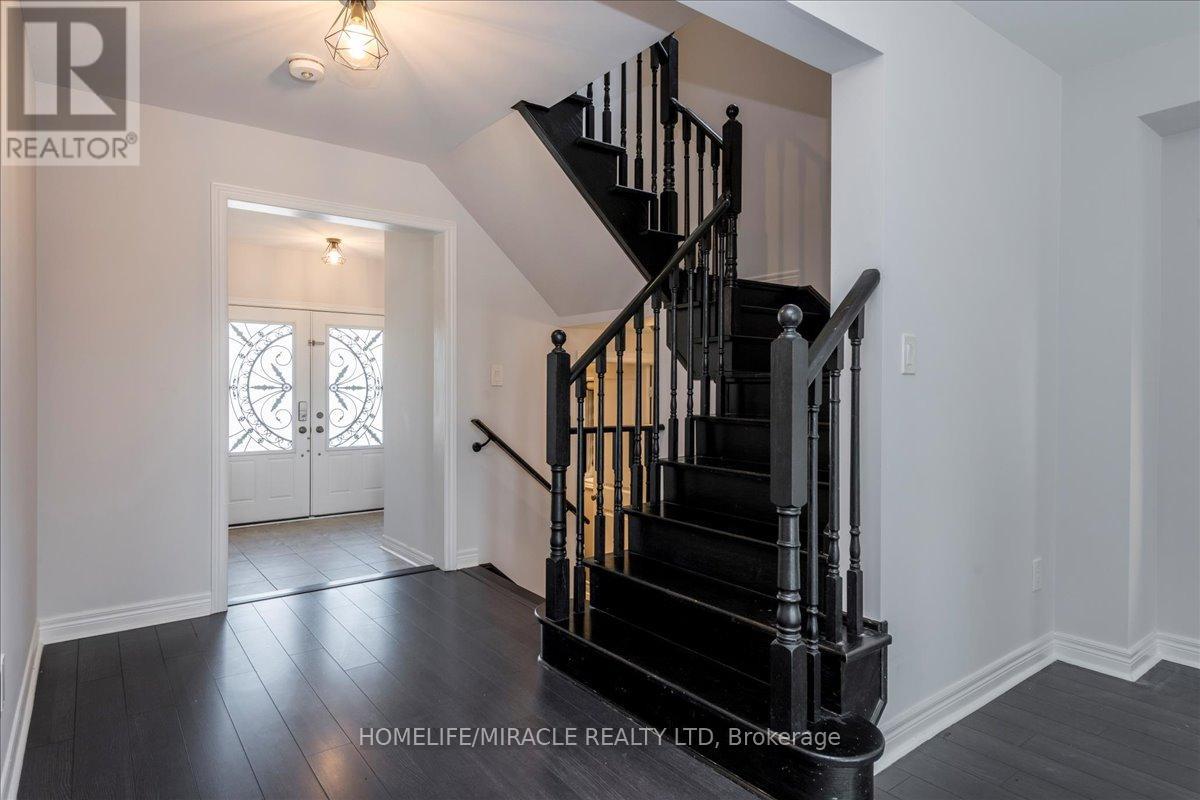 83 WILLOUGHBY WAY, New Tecumseth (Alliston), Ontario, L9R0P4 — Photo 4