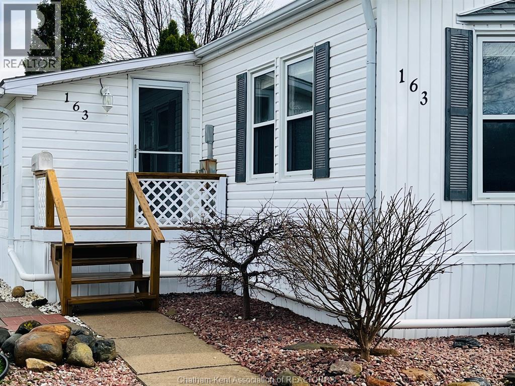 163 Regency DRIVE, Chatham, Ontario, N7L5J7 — Photo 3