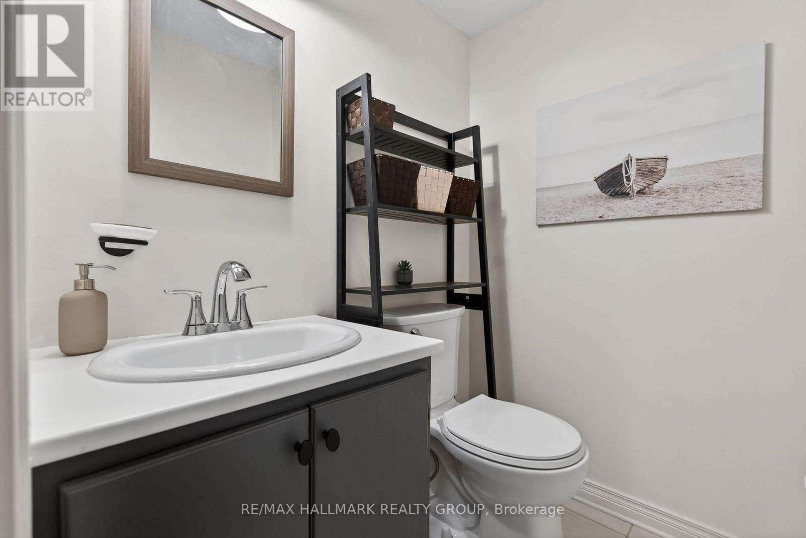 24 HOBART CRESCENT, Ottawa, Ontario, K2H5S4 — Photo 15