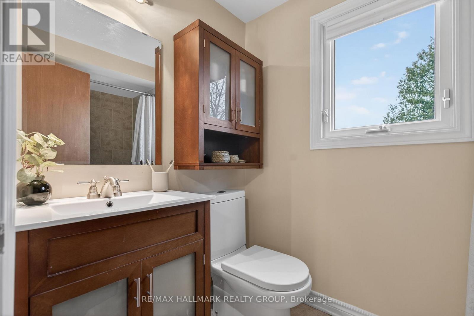 24 HOBART CRESCENT, Ottawa, Ontario, K2H5S4 — Photo 18