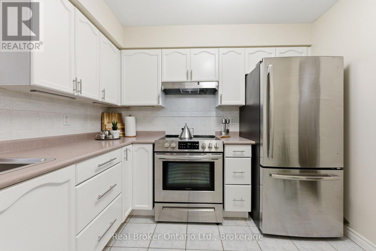 1217 - 100 BURLOAK DRIVE, Burlington (Appleby), Ontario, L7L6P6 — Photo 9