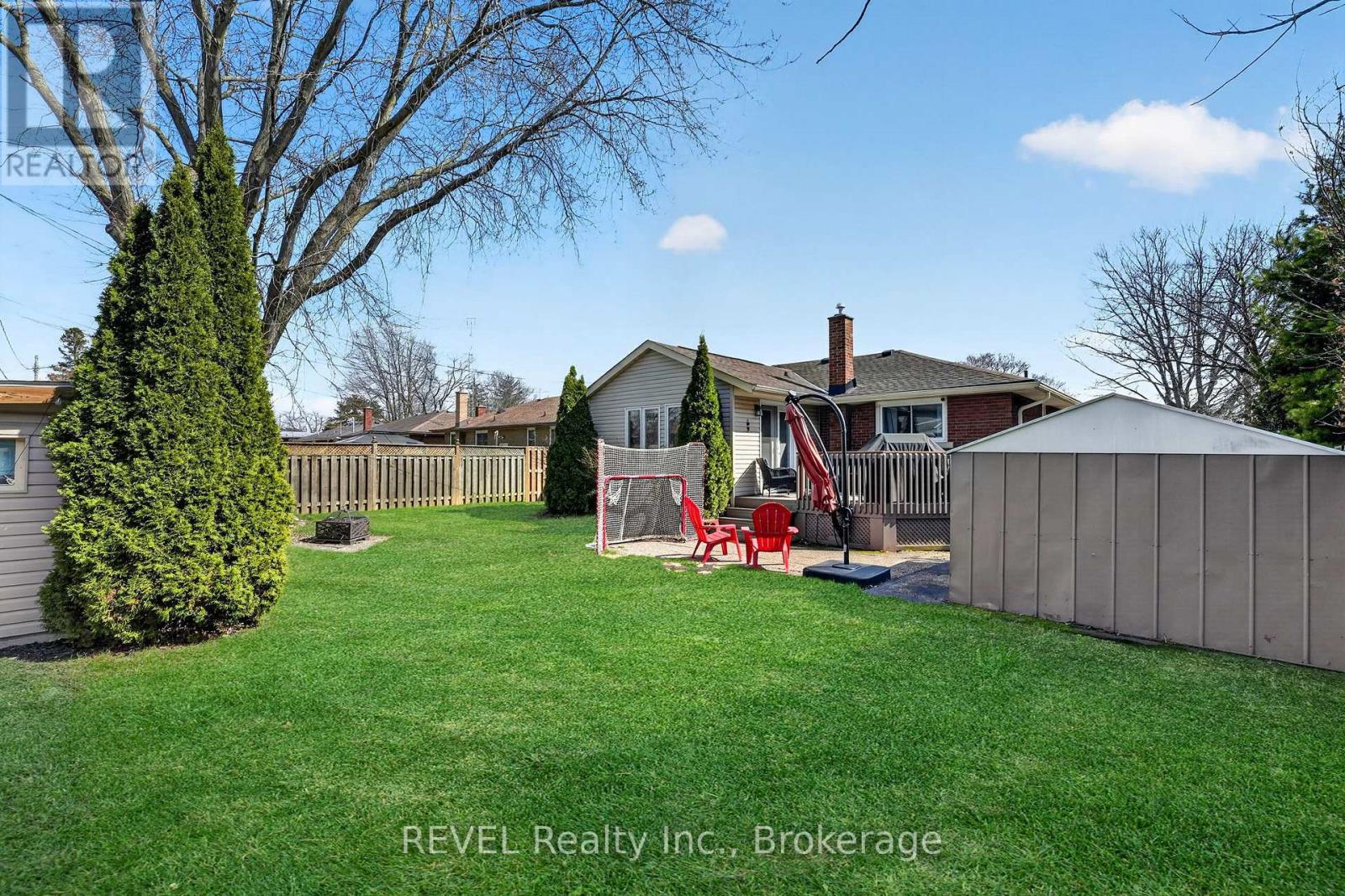 11 TAMARACK STREET, Welland (Prince Charles), Ontario, L3C4X6 — Photo 36