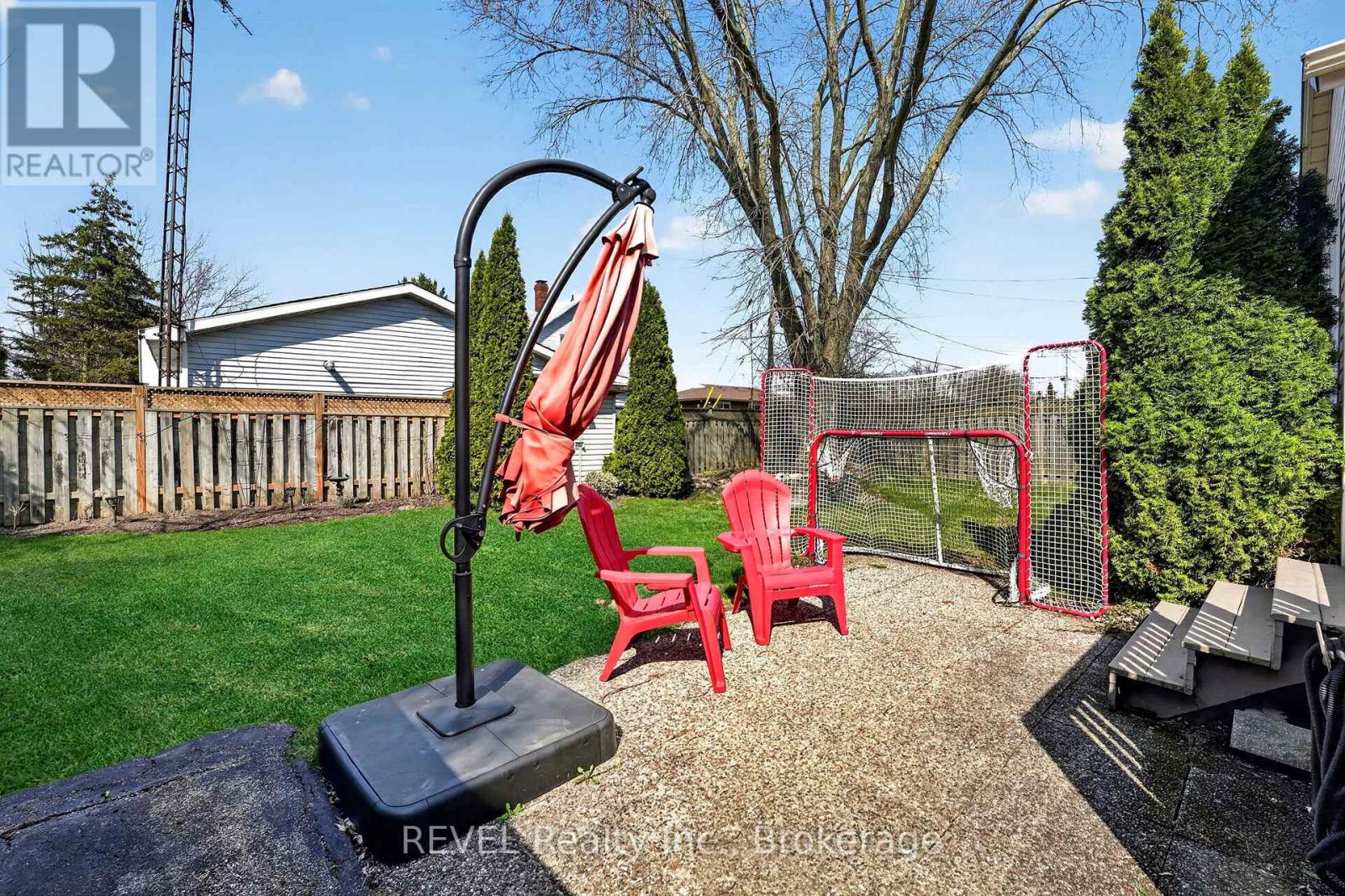 11 TAMARACK STREET, Welland (Prince Charles), Ontario, L3C4X6 — Photo 37