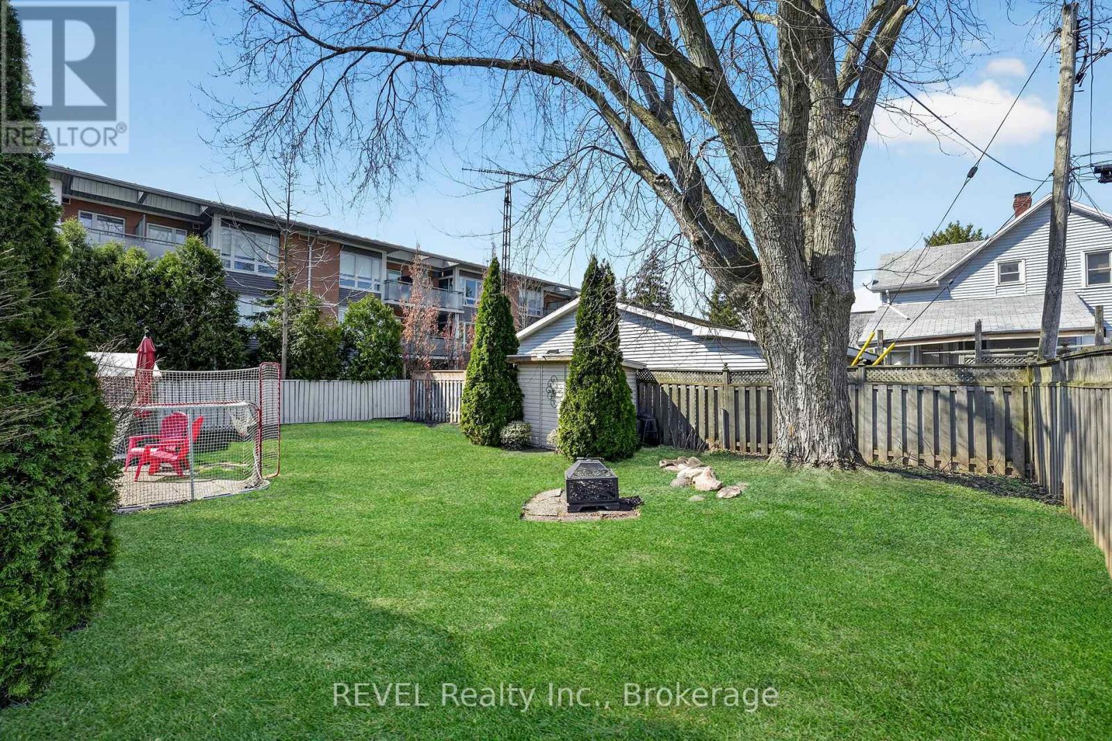 11 TAMARACK STREET, Welland (Prince Charles), Ontario, L3C4X6 — Photo 39