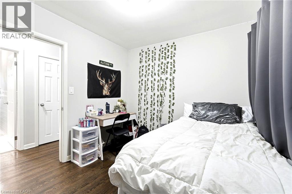 13 WESTVIEW Crescent, Waterdown, Ontario, L8B0E4 — Photo 11