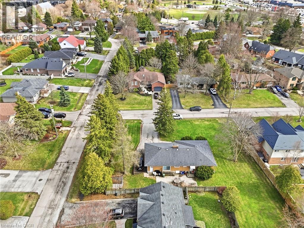 13 WESTVIEW Crescent, Waterdown, Ontario, L8B0E4 — Photo 15