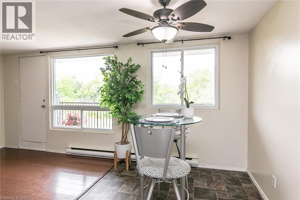 30 AVALON Place Unit# 203, Kitchener, Ontario, N2M4N6 — Photo 16