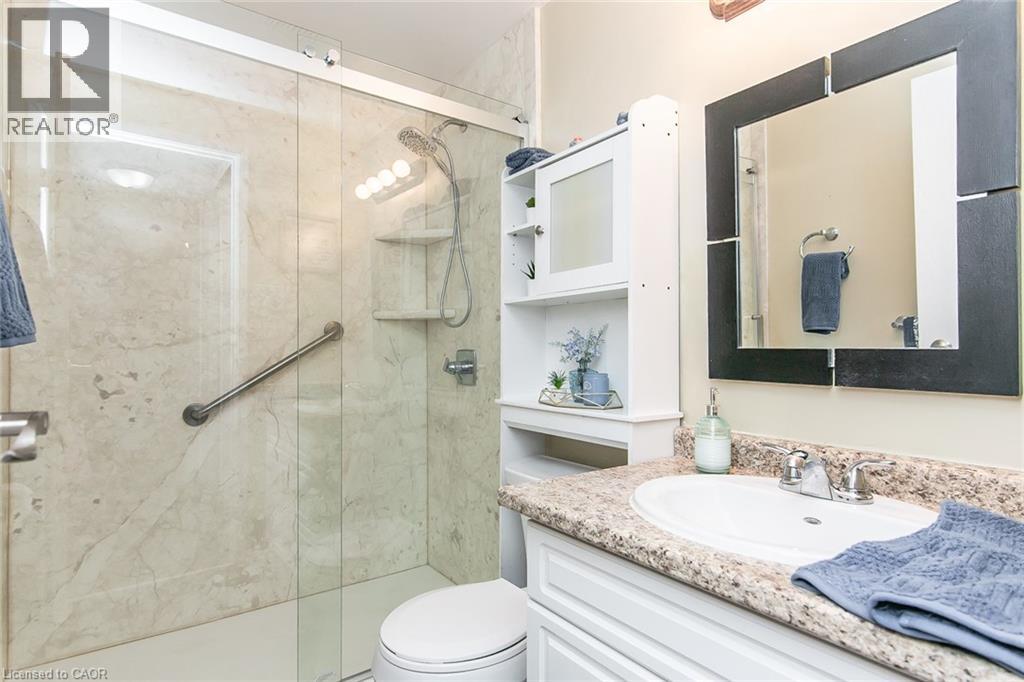 30 AVALON Place Unit# 203, Kitchener, Ontario, N2M4N6 — Photo 34