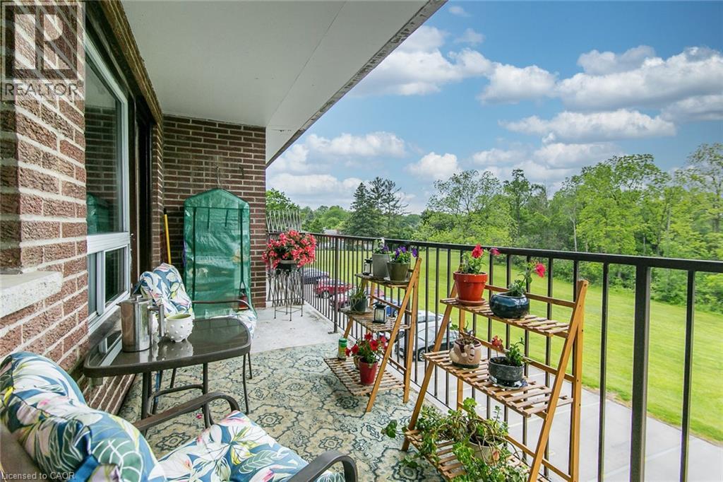 30 AVALON Place Unit# 203, Kitchener, Ontario, N2M4N6 — Photo 39