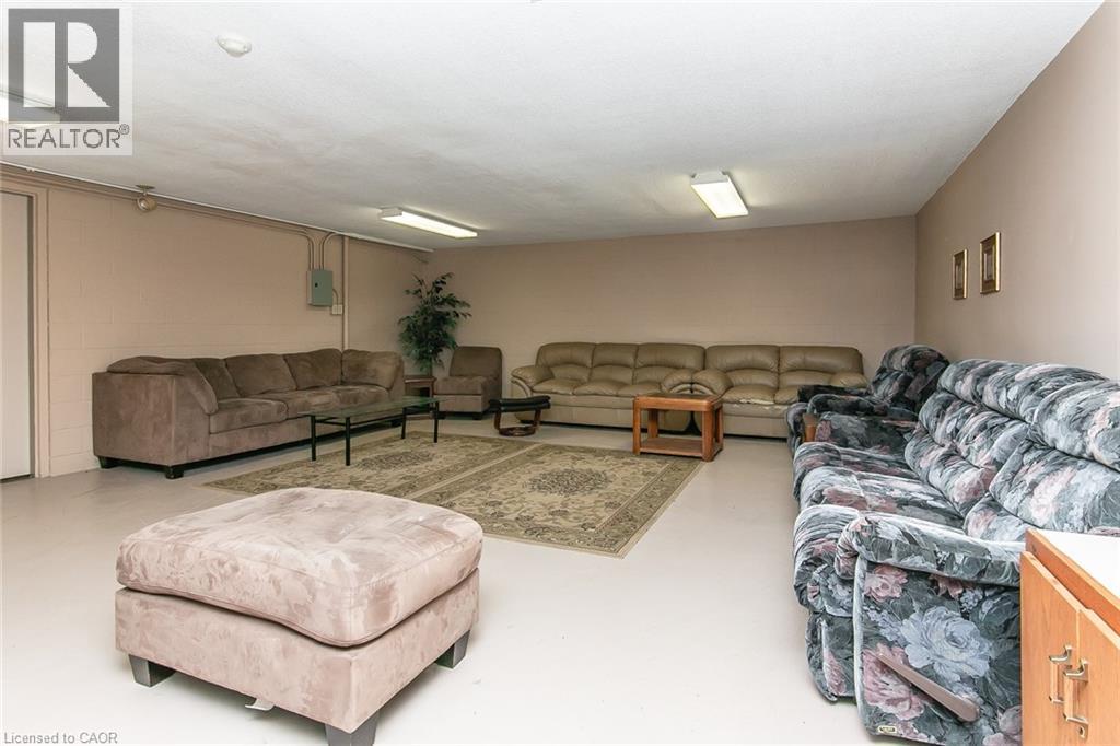 30 AVALON Place Unit# 203, Kitchener, Ontario, N2M4N6 — Photo 40