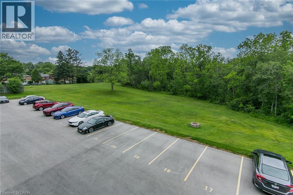 30 AVALON Place Unit# 203, Kitchener, Ontario, N2M4N6 — Photo 45