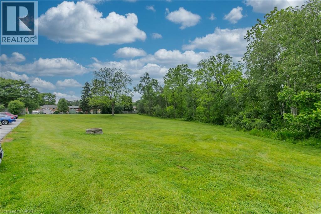 30 AVALON Place Unit# 203, Kitchener, Ontario, N2M4N6 — Photo 47