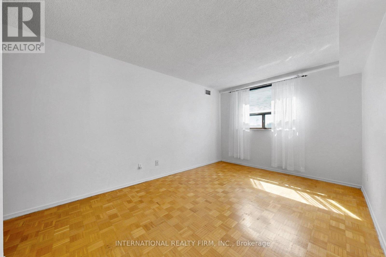 715 - 89 MCCAUL STREET, Toronto (Kensington-Chinatown), Ontario, M5T2X3 — Photo 3