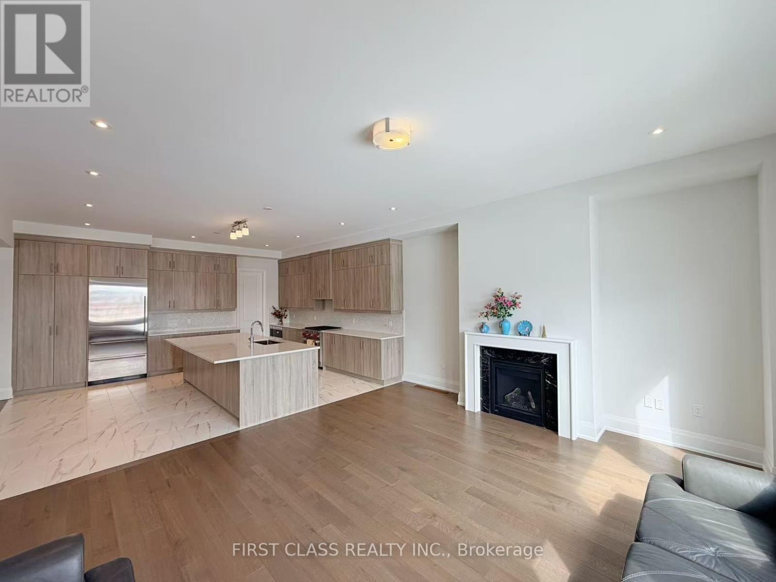 68 TRANQUILITY CRESCENT, Markham (Angus Glen), Ontario, L6C3R1 — Photo 7