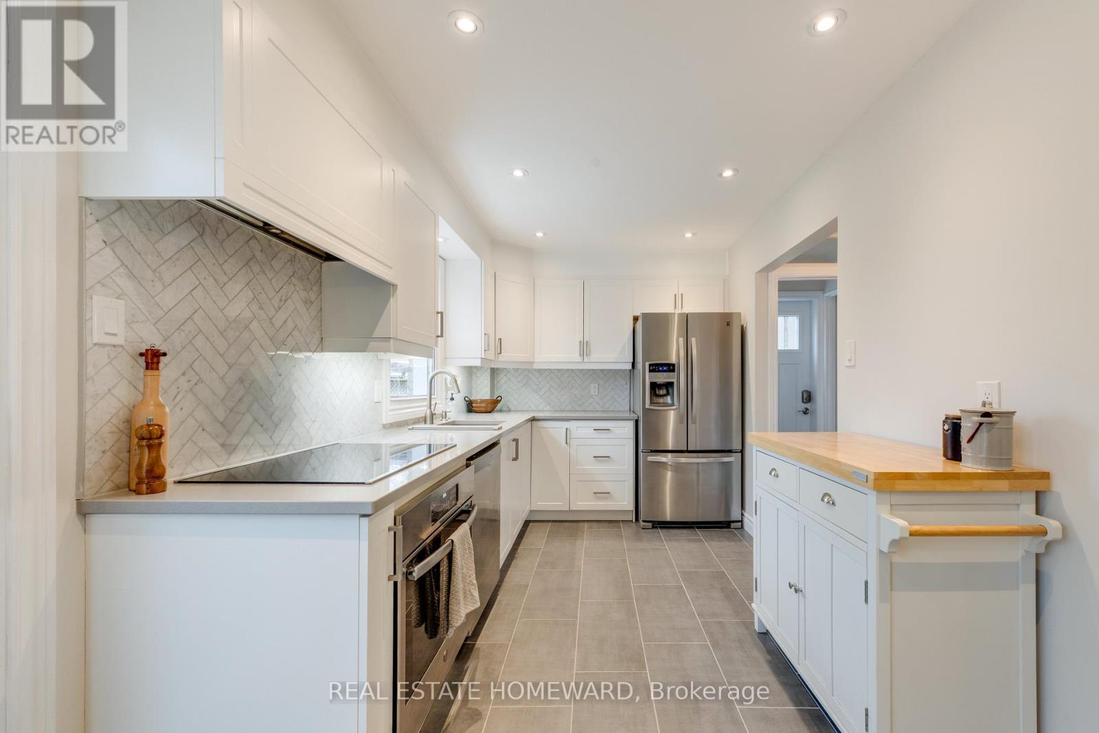 3381 MASTHEAD CRESCENT, Mississauga (Erin Mills), Ontario, L5L1G9 — Photo 13