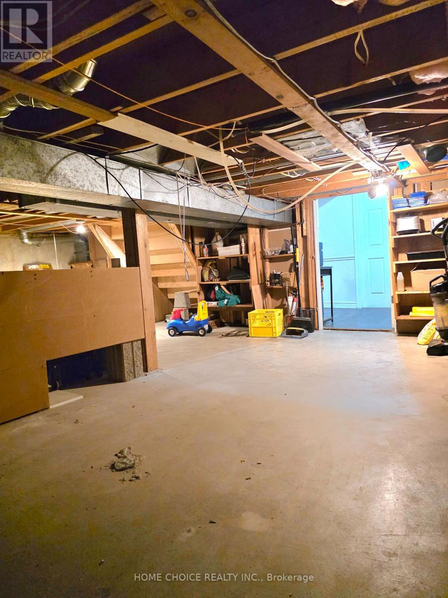 130 CHAMPLAIN CRESCENT, Kitchener, Ontario, N2B2Y6 — Photo 25