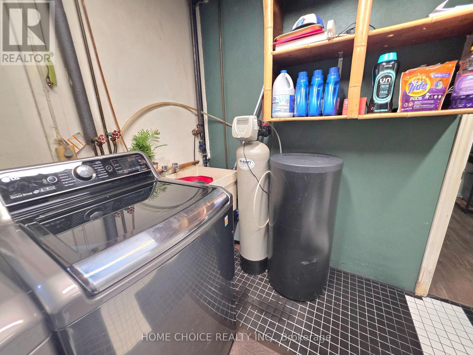 130 CHAMPLAIN CRESCENT, Kitchener, Ontario, N2B2Y6 — Photo 29