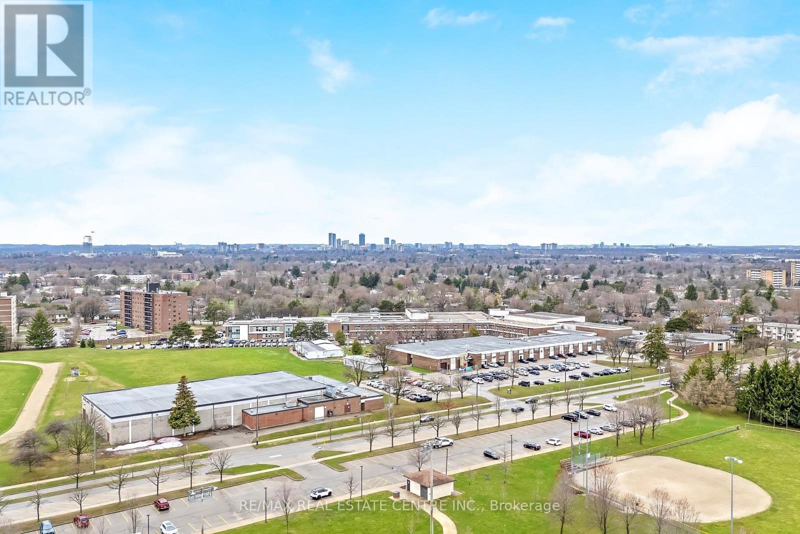 1000 LACKNER PLACE, Kitchener, Ontario, N2A0L4 — Photo 33