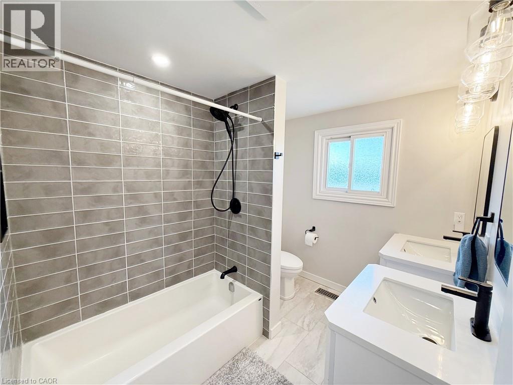 54 NELLO Street, St. Catharines, Ontario, L2N1G7 — Photo 17