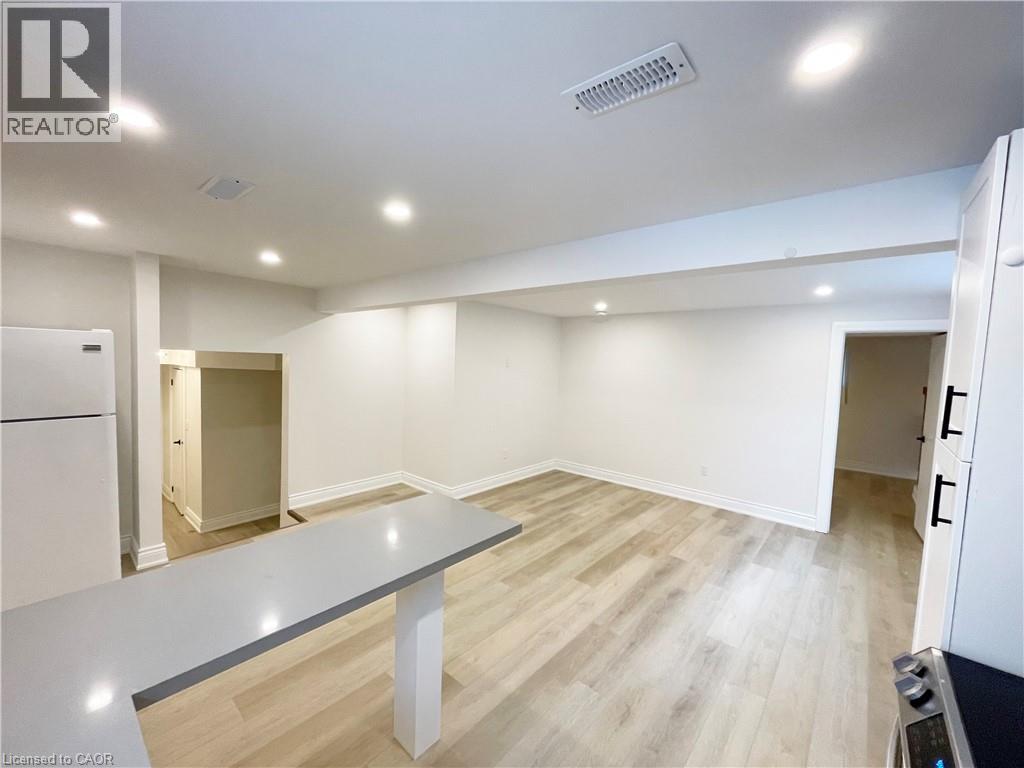 54 NELLO Street, St. Catharines, Ontario, L2N1G7 — Photo 24