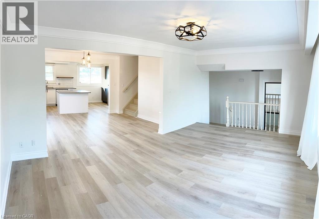 54 NELLO Street, St. Catharines, Ontario, L2N1G7 — Photo 5