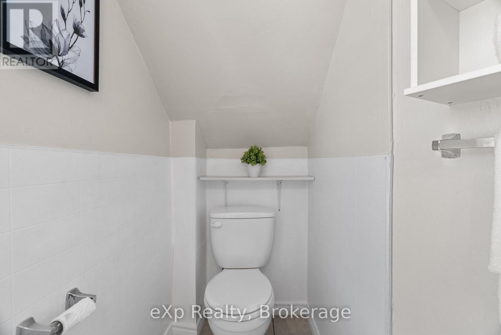 63 GUELPH STREET, Stratford, Ontario, N5A3W7 — Photo 28