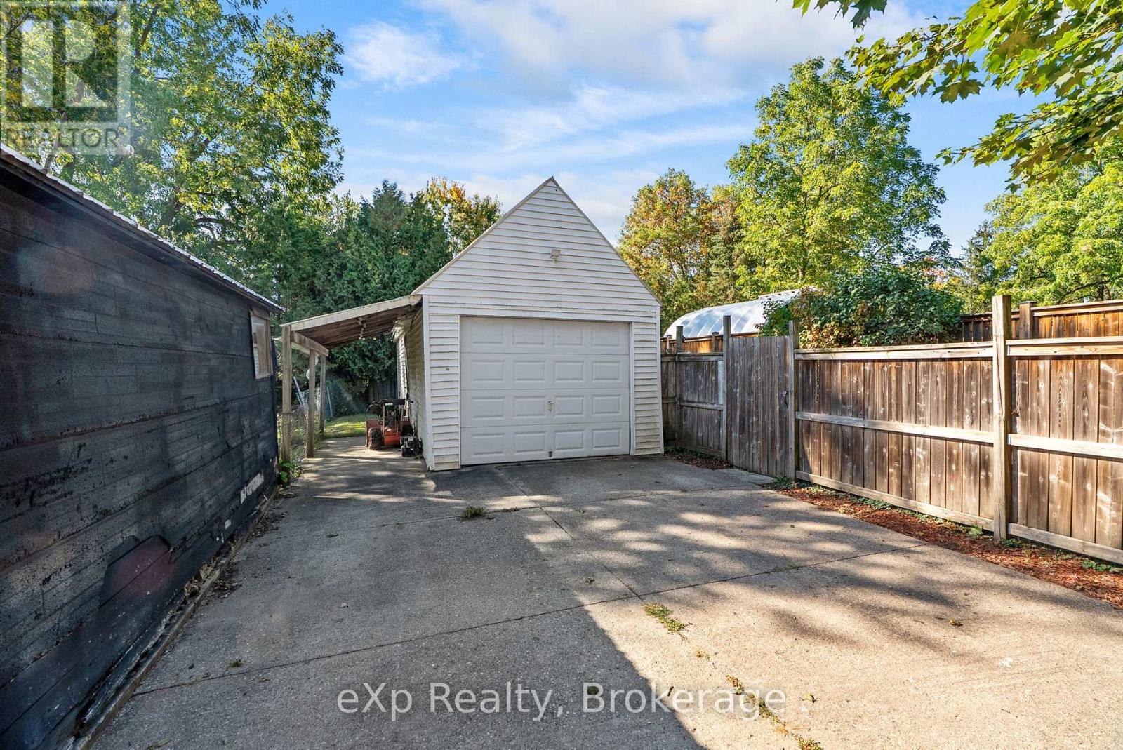 63 GUELPH STREET, Stratford, Ontario, N5A3W7 — Photo 38