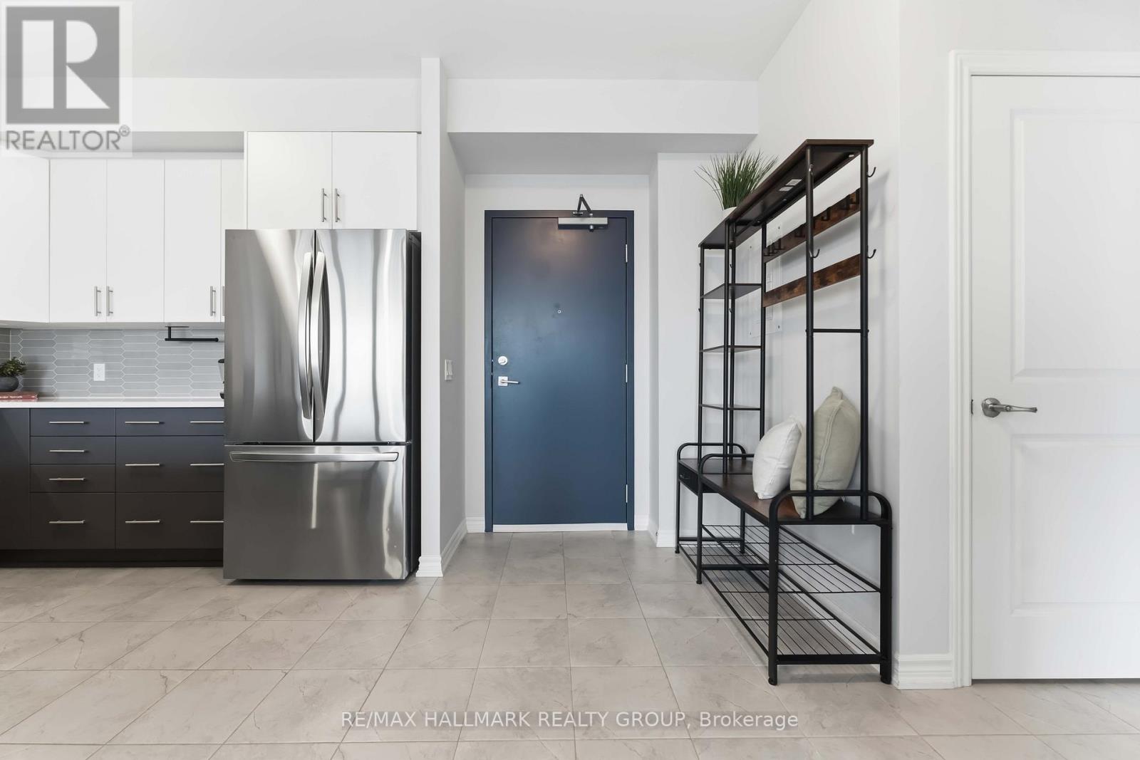 602 - 397 CODDS ROAD, Ottawa, Ontario, K1K5C7 — Photo 2