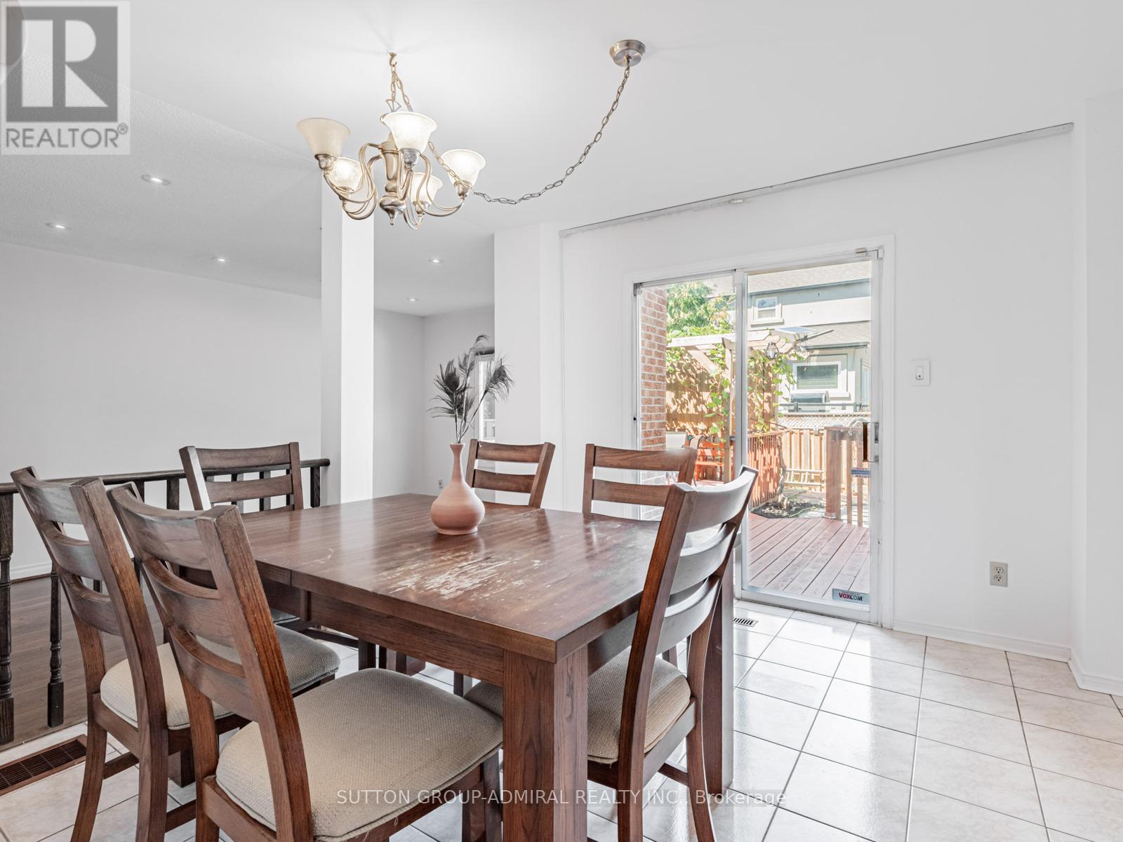 98 ROSEDALE HEIGHTS DRIVE, Vaughan (Uplands), Ontario, L4J4V7 — Photo 11